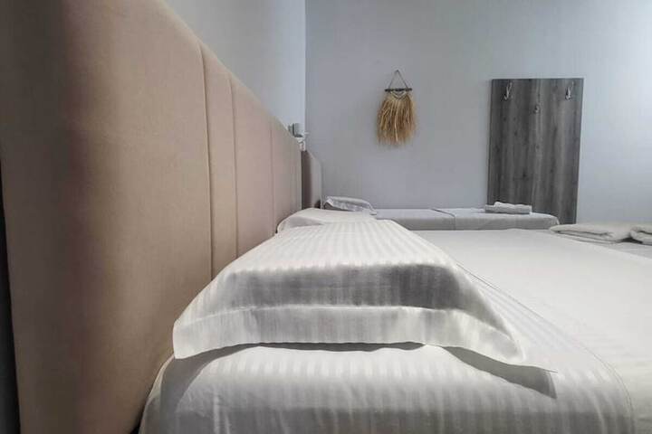 Room 40 of 68