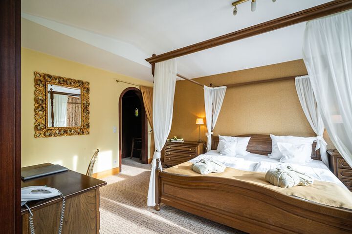 Room 29 of 159