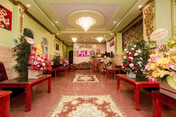 Hotel Interior 2 of 13