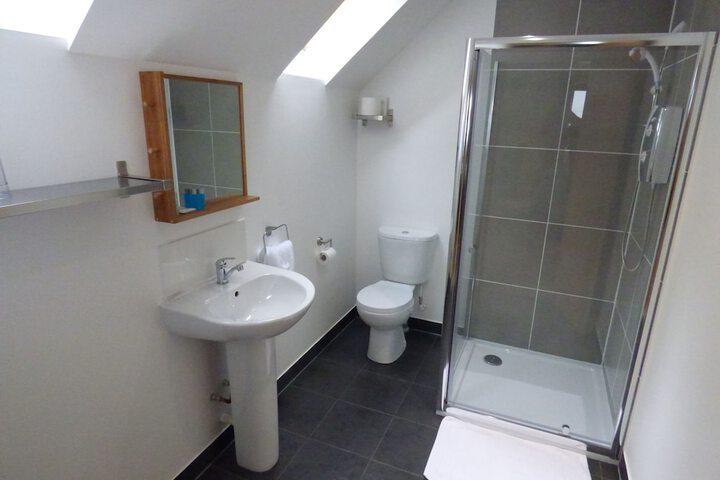 Room 20 of 34