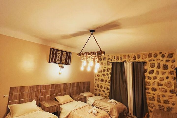 Room 7 of 20