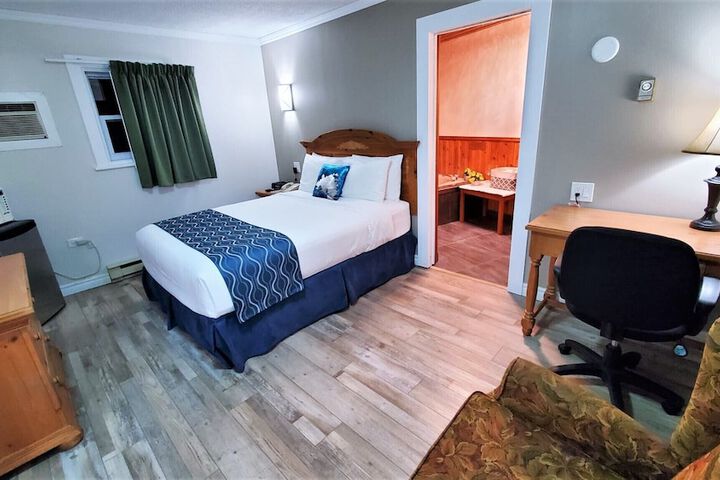 Room 83 of 181