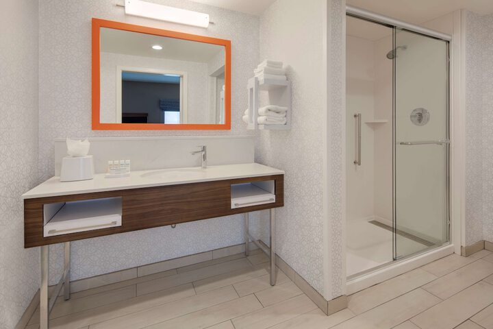 Bathroom shower