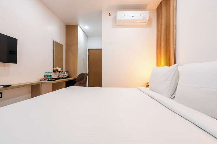 Room 7 of 47