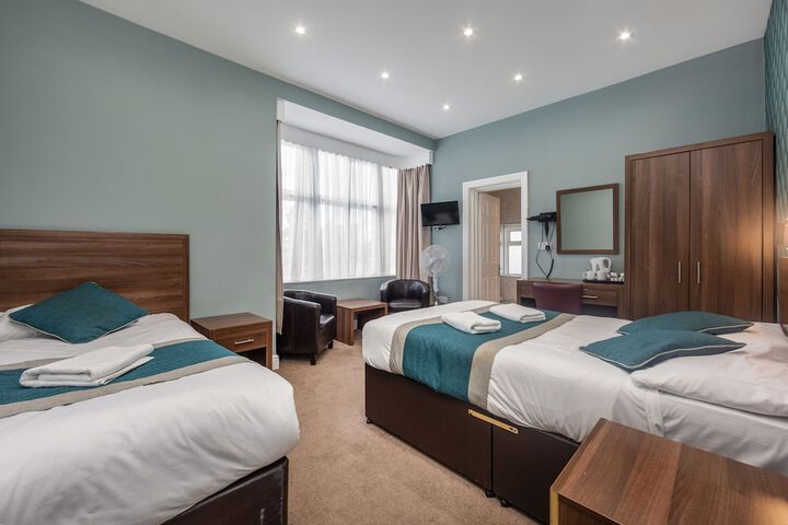 Room 15 of 44