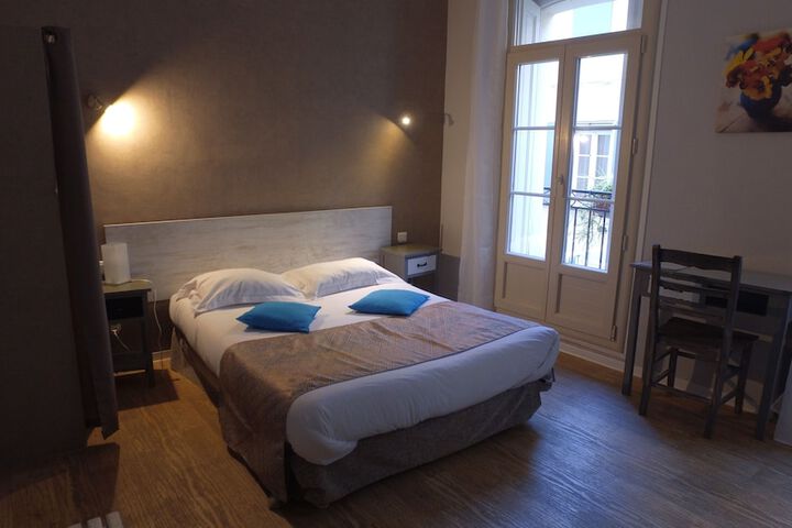 Room 9 of 41