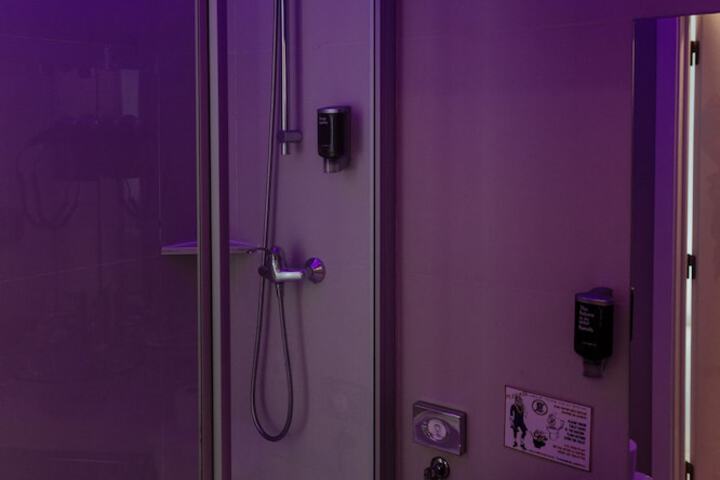 Room 79 of 100