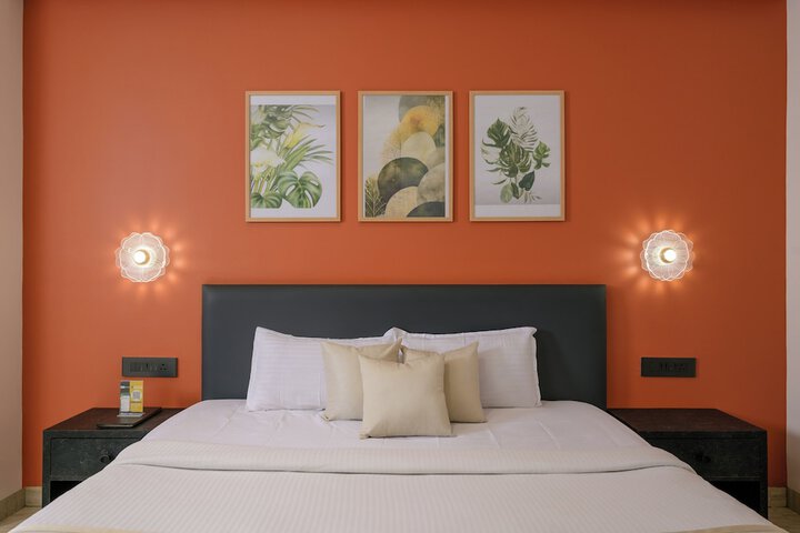 Room 16 of 35