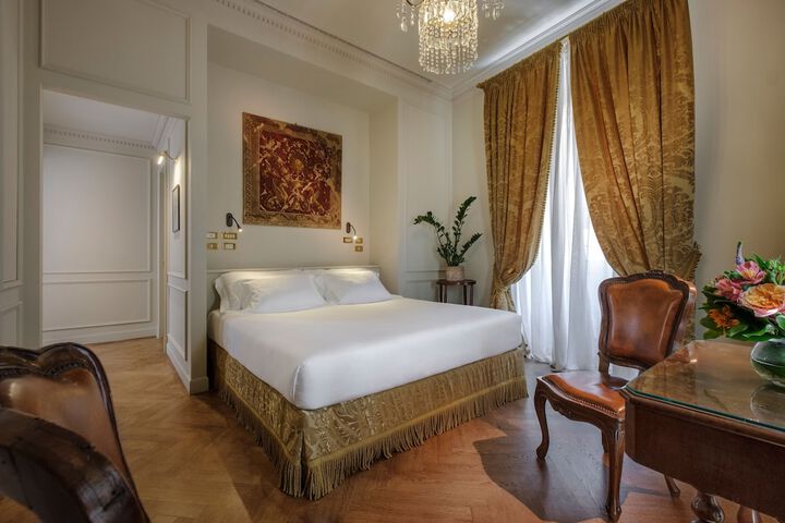 Room 47 of 181
