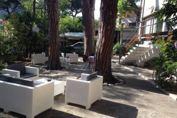 Terrace/Patio 21 of 21