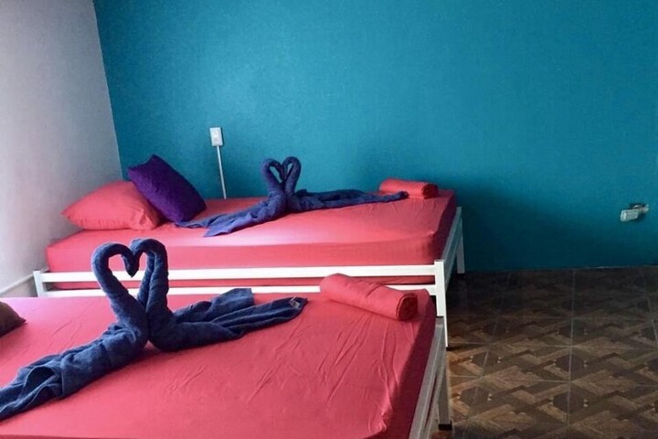 Room 8 of 19
