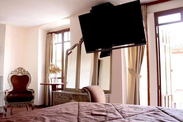 Room 36 of 61