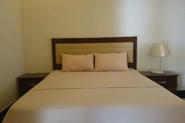 Room 13 of 26