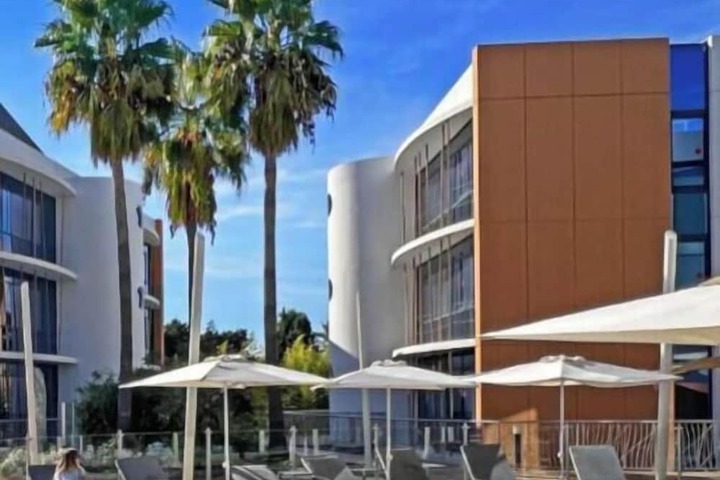 Photo of SoBlue Hotel