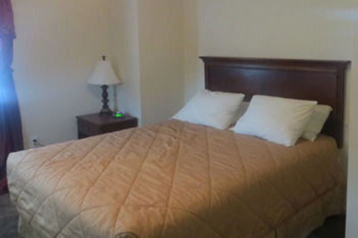 Room 12 of 17