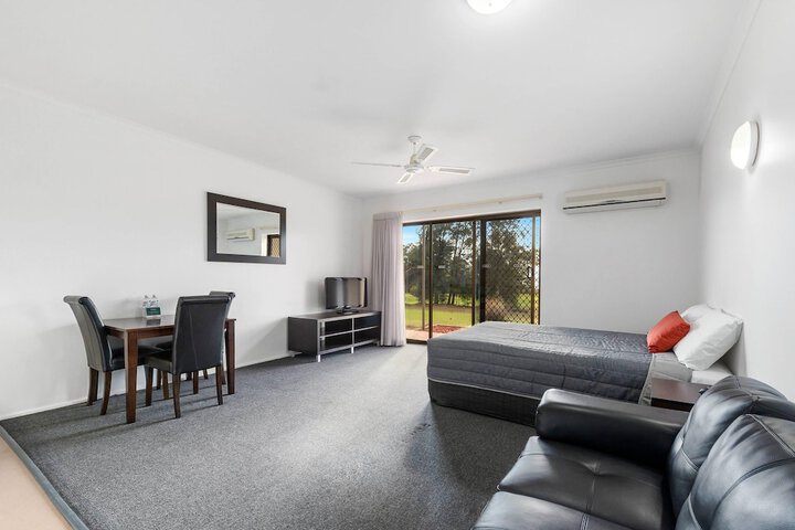 Room 20 of 49