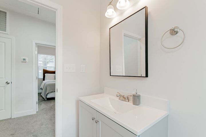 Room 30 of 41