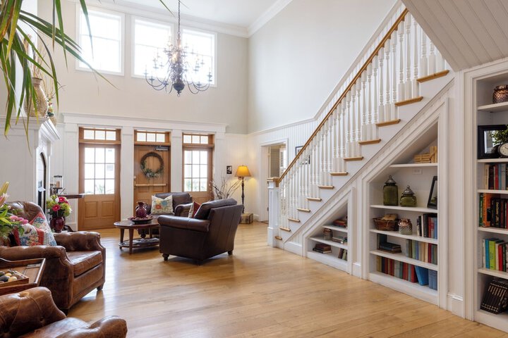 Hotel Interior 15 of 192