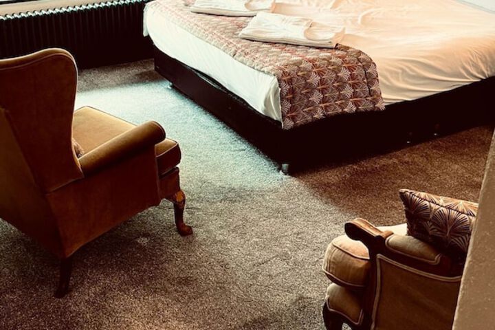 Room 50 of 133