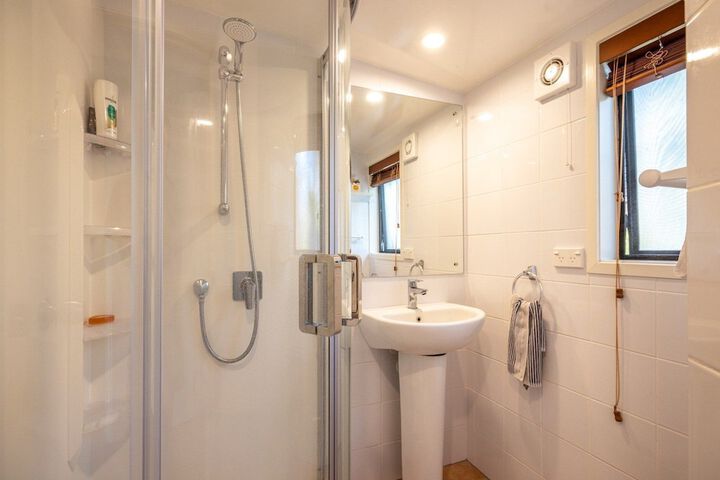 Room 42 of 56