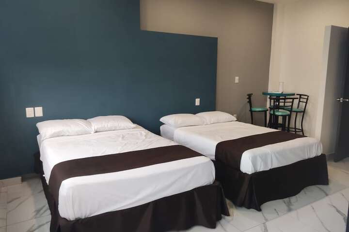 Room 3 of 21