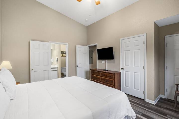 Room 8 of 46