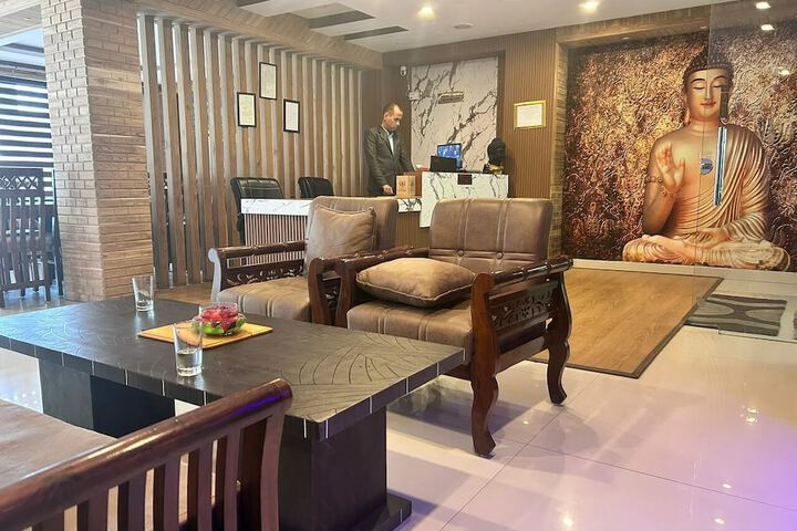 Hotel R C Regency