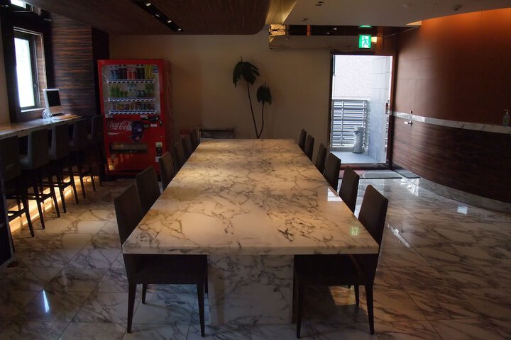 Guest Lobby