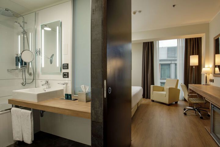 Clean Restrooms