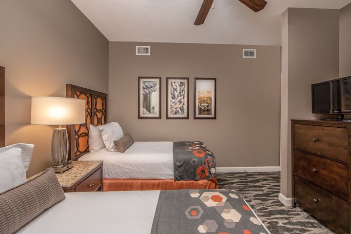 Room 12 of 46