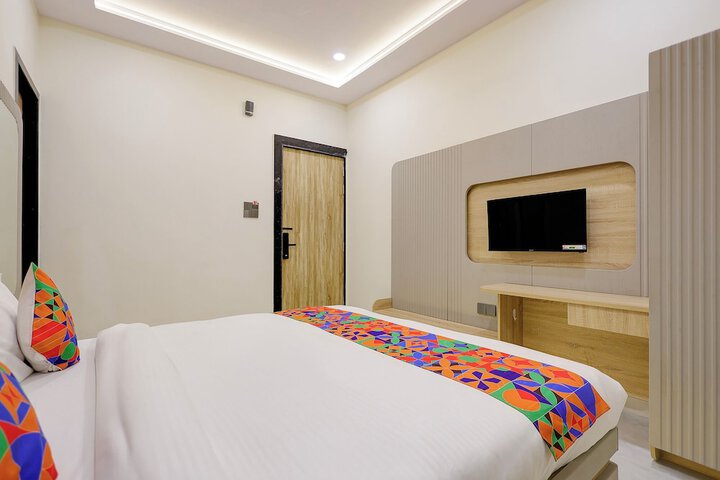 Room 22 of 27