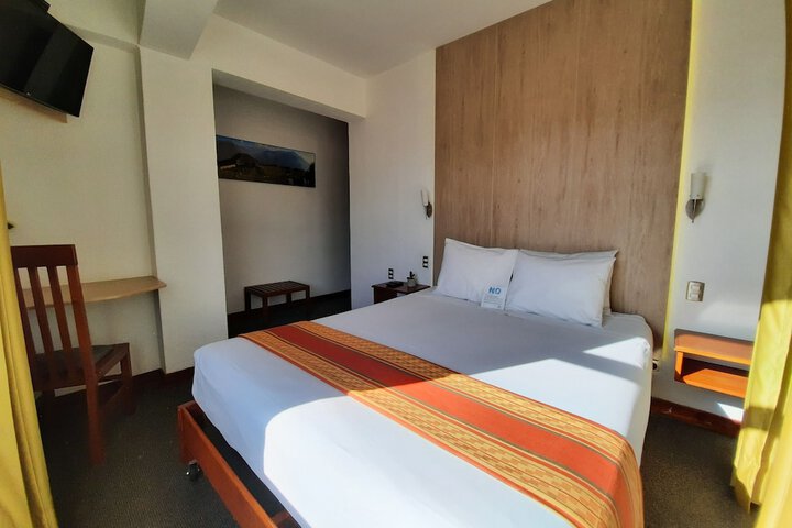 Room 8 of 39