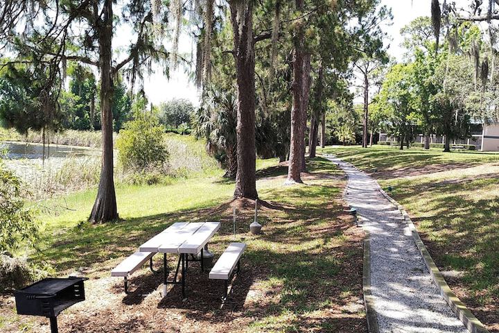 Property Grounds 26 of 34