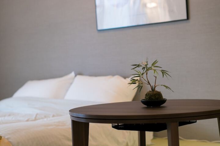 Room 49 of 105
