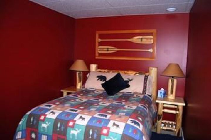 Room 6 of 10