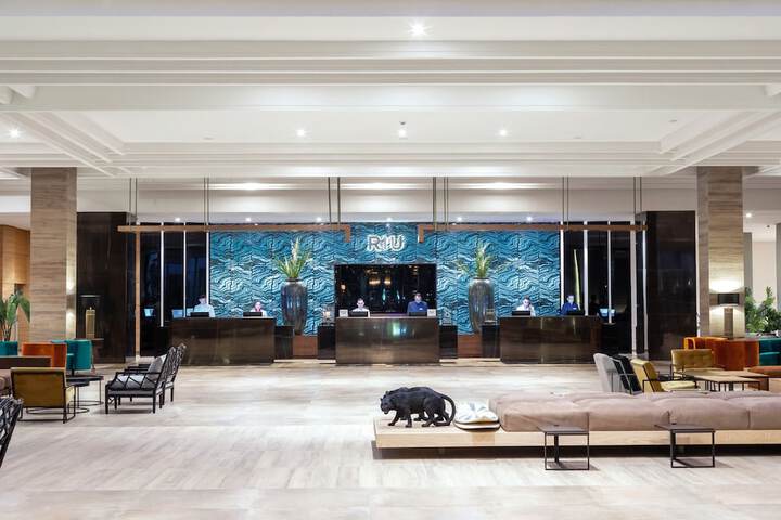 Hotel Interior 2 of 39