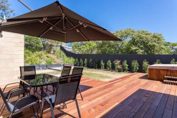 Terrace/Patio 12 of 13