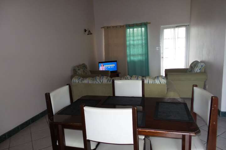 Room 16 of 38