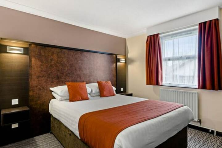 Room 25 of 61