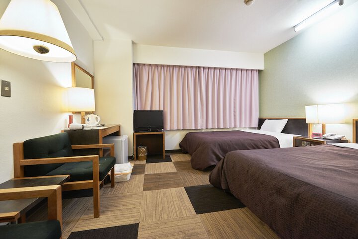 Room 16 of 31