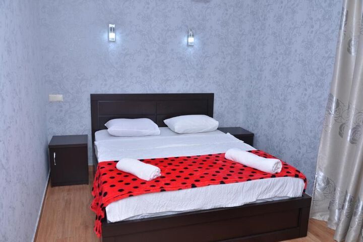 Room 42 of 50