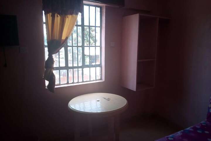 Room 12 of 23