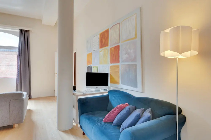Room 5 of 13