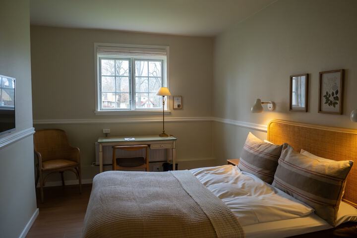 Room 60 of 151