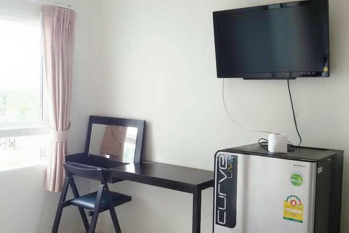 Room 15 of 25