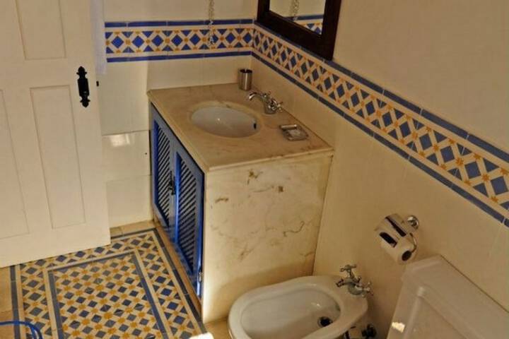 Bathroom Vanities