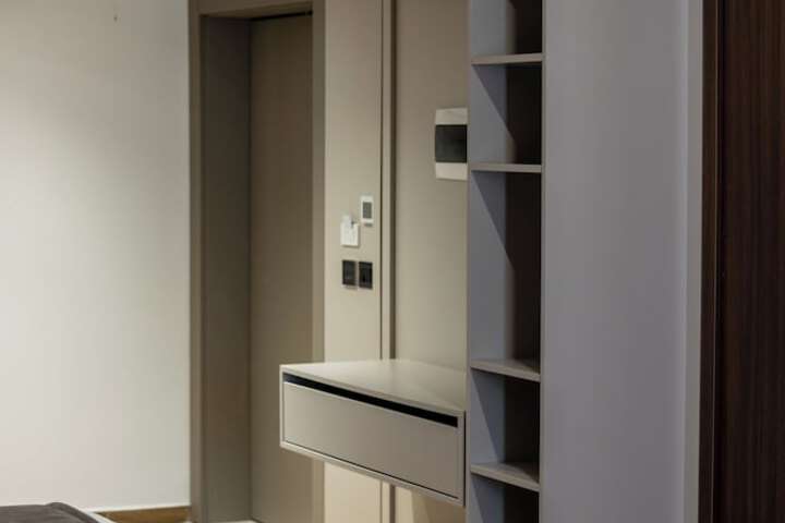Room 38 of 114
