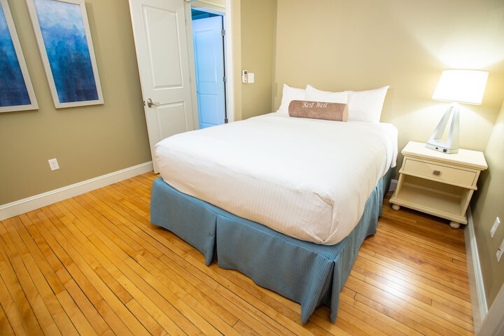 Room 6 of 54