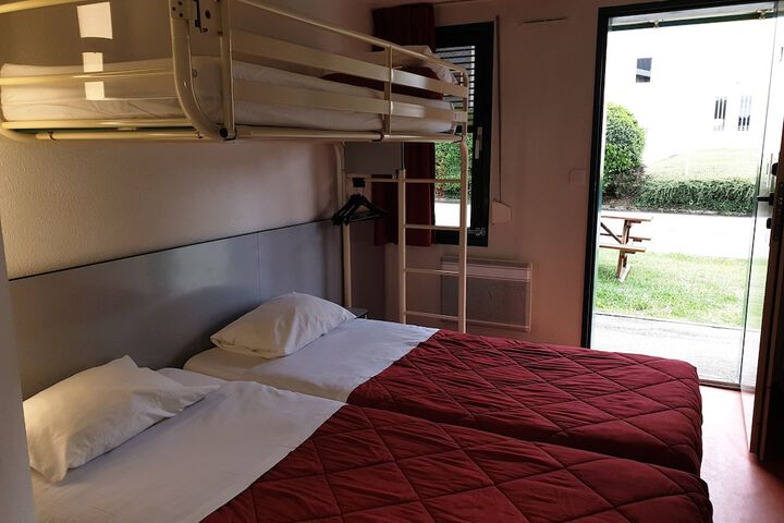Room 12 of 44