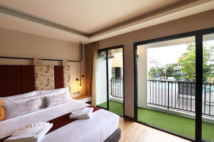Room 17 of 121